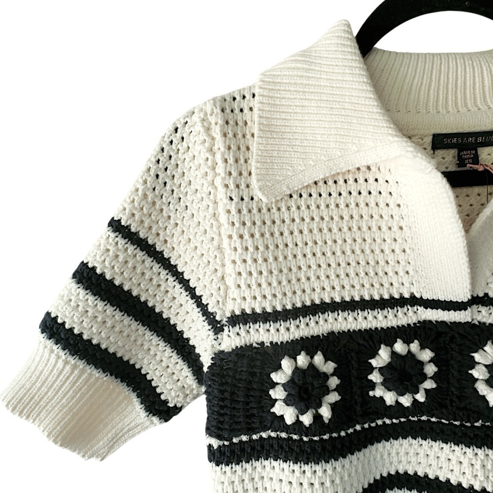 NWT | CROCHET STRIPED SPLIT V-NECK COLLARED TOP NAVY BLUE & OFF WHITE | XS - Picture 4 of 12
